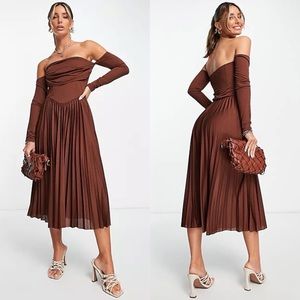 Asos Design Off the Shoulder Corset Detail Pleated Midi Dress in Chocolate Sz 4